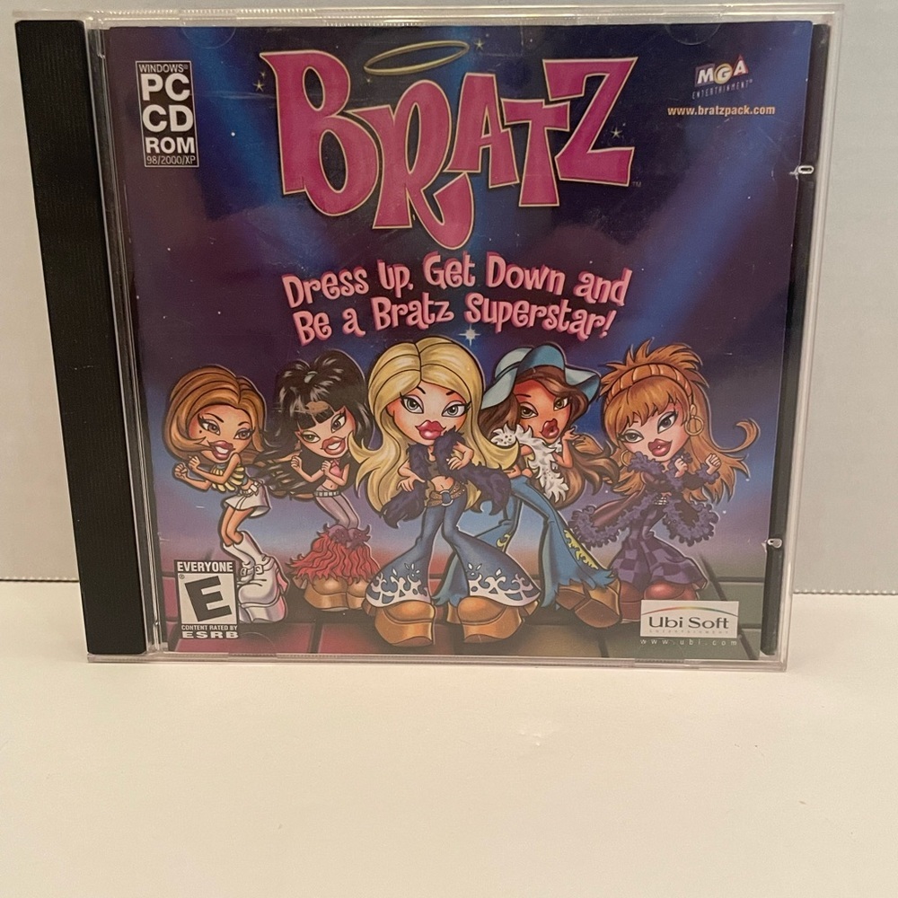 🔥 BRATZ Dress Up get down PC CD-ROM  Windows Computer Video Game RARE